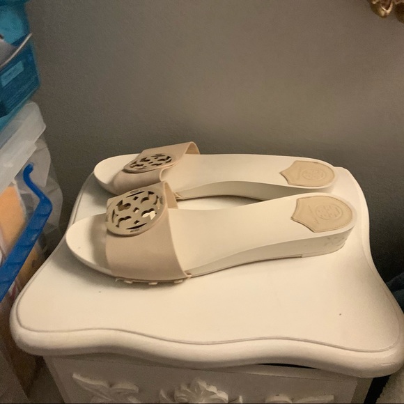 Tory Burch wedges - Picture 2 of 3